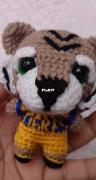 Karengurumis - Karen De Castañeda - Karen Castillejos - Tiger - Tigre - Spanish