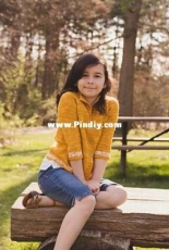 Mary Kate Cardigan - Kristen Jancuk - English