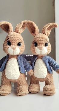 Anastasia Parkaeva _ bunny crochet pattern _ English
