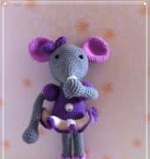 Miss Mouse - Azi