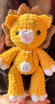 Shine Crafts - Militsa - Lion