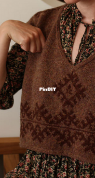 Forest Keys Vest by Teti Lutsak  - English, Spanish, Portuguese, Russian