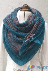 Noisy Parrot Shawl (fingering version) by Ann Thomsen-Free