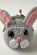 The Cheerful Chameleon - Charlyn Smith - Bitsy the Bunny coin purse