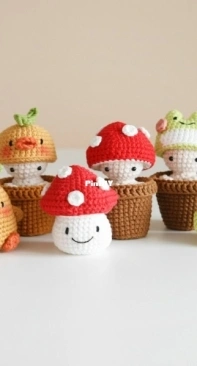Big Bebez - Yun Young Lee  - The fairy in the flower pot - Duck/Mushroom/Frog