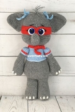Hollys Hobbies - Holly McNevan - Super Penelope Peanut