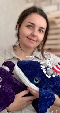 Amidolls Amitoys _ whale crochet pattern _ English