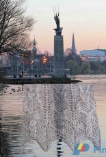Carry Owls to Hamburg Scarf by Wedina Schmidt-English-Free