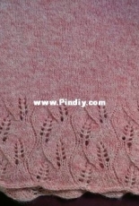 pinky pullover