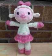 Doc McStuffins- Cookie Crumb Crochet- Lambie the lamb - English