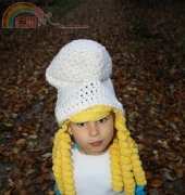Holly Tacey - Hulaloops design - Smurf & Smurfette Crochet Hat