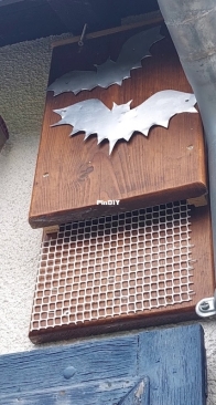 bat house