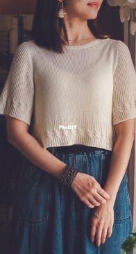 Lyra Tee by Irene Lin - English, Chinese, Japanese, Korean