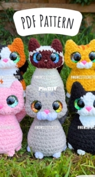 Moms Stitchetti - No Sew Sitting Kitty