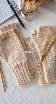 crème Mittens by Emilie Luis-English, French-Free