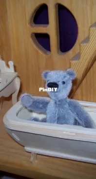 Wooden Puzzle Bathroom