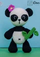 One and Two Company - Carolina Guzman -  Zhen the Panda Amigurumi