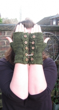 Nadine Dransfield - Criccieth Mitts - Free