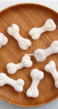 Little cotton rabbit little dog bone