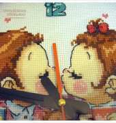 Cute couple clock