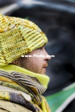 Brio Garter Hat by Stephen West