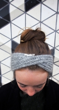 Drejø Headband by Lærke Bisschop-Larsen - Fiber Tales - English Danish - Free
