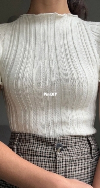 Campanula Tee by Anna Hermann Sørensen