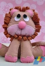 A Feltronista - Tamara Salvini - Leão Sentado - Sitting Lion Felting - Portuguese - Free