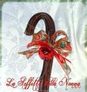 Wicher Christmas cane