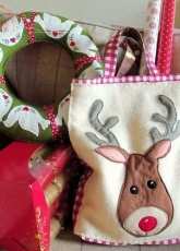 Bustle and Sew- Christmas Reindeer Tote Bag-  free
