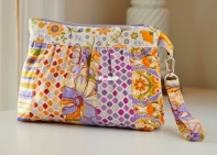 Clover and Violet - Bella Clutch