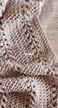 Jolis Designs - Carolina Edith - Prague Throw Blanket - English