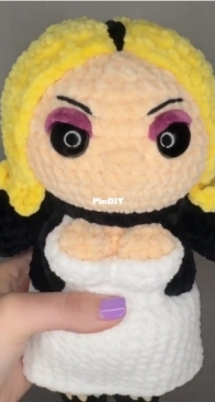Kendell Crochets - Kendell - Evil Bride