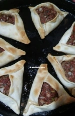 Arab pies