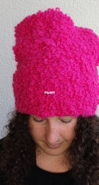 Statement, Pussy Hat by Claudia Finlay-English, German -Free