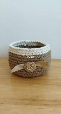 Basket with pandanus flower