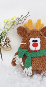 Ecoigryshki - Natalia Lebedeva - Наталия Лебедева - Chubby Deer - Олень Толстячок - Russian