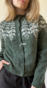 Holly Cardigan/Kristtjørn Cardigan by Hanne Rimmen