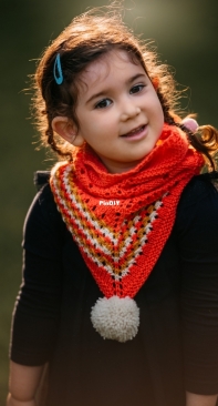 Illusion Cowl by Nuria Pastor