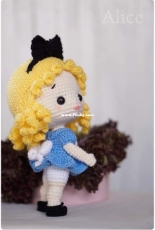 Amigurumi by Orange - Orange Amigurumi - Namsom Pan - Saovalux Asaman - Alice - น้ำส้ม ปั่น - เสาวลักษณ์ อาสมาน - อลิซ - Thai