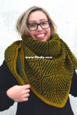 Diamonds Brioche Shawl by Raina Kruus