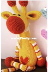 Tsydenova Marina- Hearty Giraffe - Portuguese - Translated