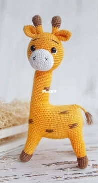 Knitted Toy Zoo - AnnaCrochetAmigurumi - Anna Prishchenko/Prishenko -  Oliver Giraffe