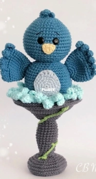 CB Makes - Cherrie Board - Koda Blue Bird and Birdbath
