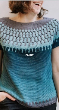 Lilla Björn Crochet - Tatsiana Kupryianchyk - Huldra Sweater - Russian