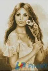 Girl with Daisies by Lyubov Yushchuk / Mully
