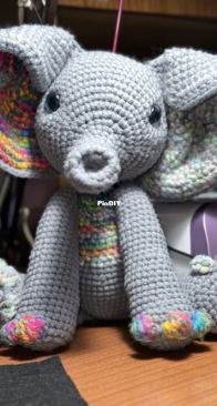NEW Esther the Elephant – Free Crochet Pattern by Jess Huff