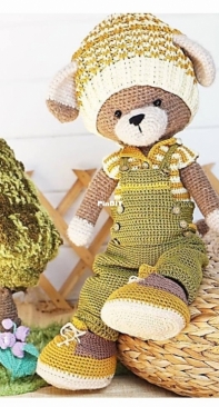 Polushka Bunny - Maria Ermolova - Farmboy Outfit - Roupa de Fazendeiro - Portuguese - Translated