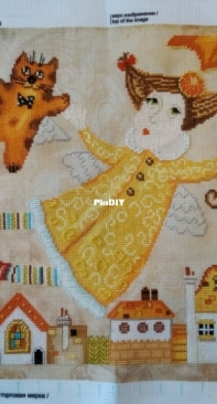 Fairy with umbrella, cross. beads