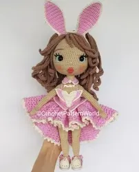 Crochet Pattern World - Annea Leolea / Anealeolea - Astrid in Bunny Outfit